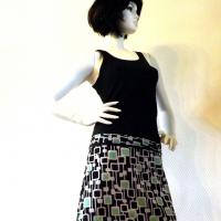 kiny à motifs géométriques blancs et verts